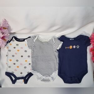 Starting Out 3pc Newborn Short Sleeve Bodysuit Bundle GUC